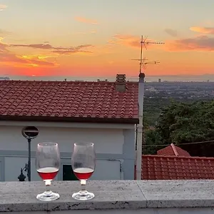 https://sea-pearl-perla-marina.it-tuscanyhotel.com